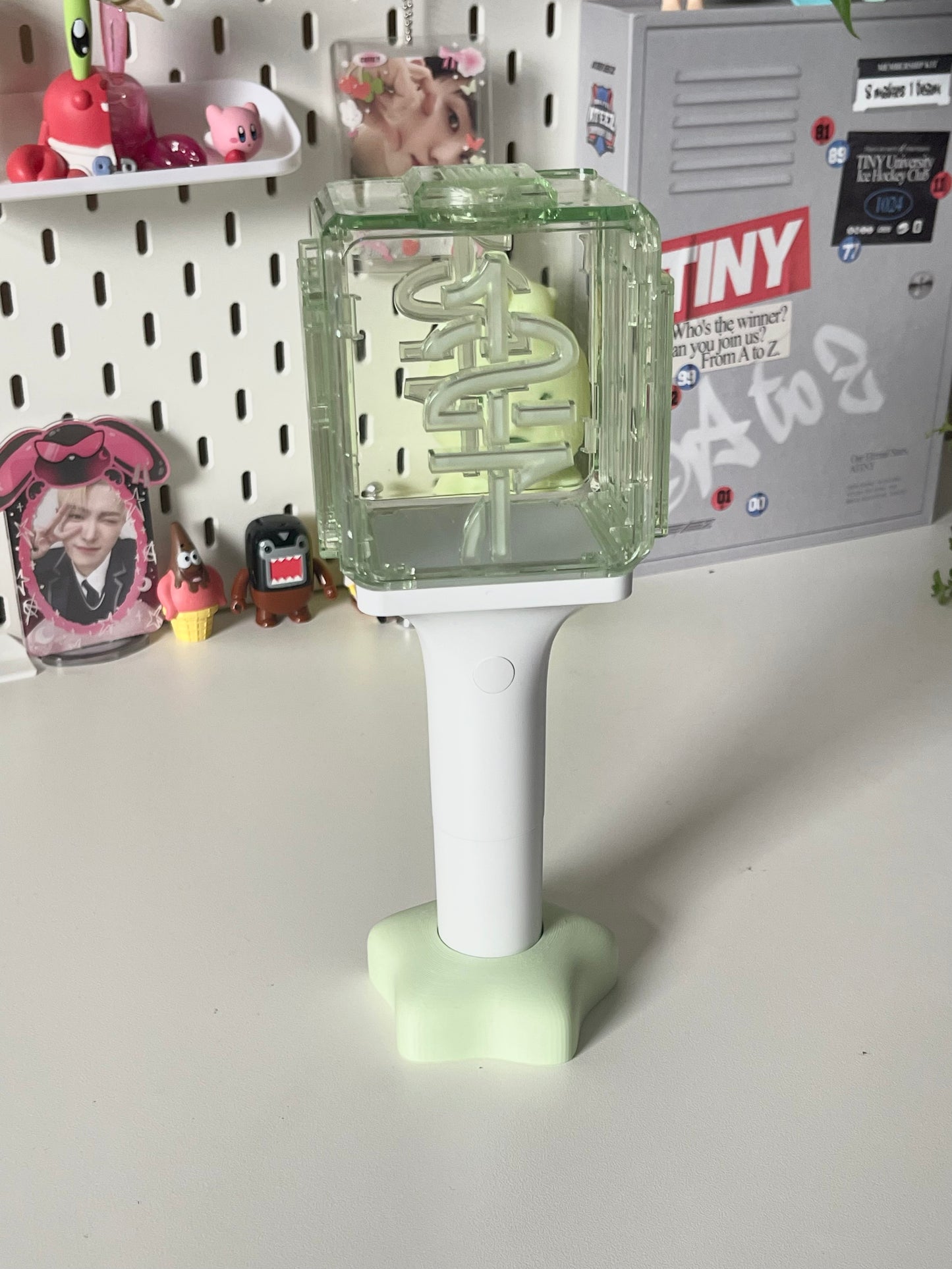 NCT neobong v.2 lightstick holder