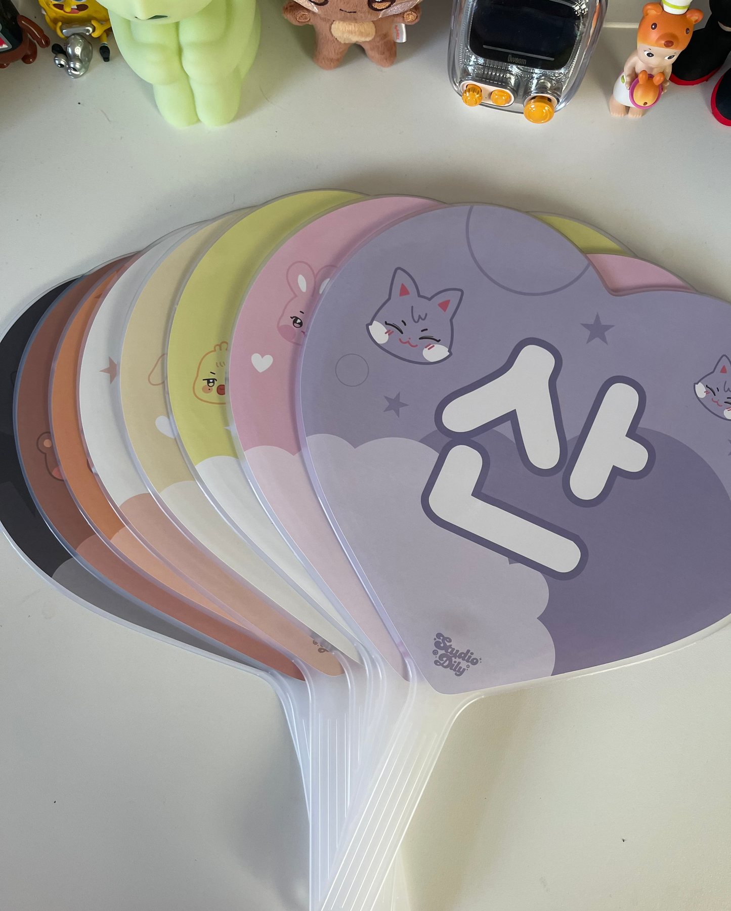 Ateez concert pickets v2.