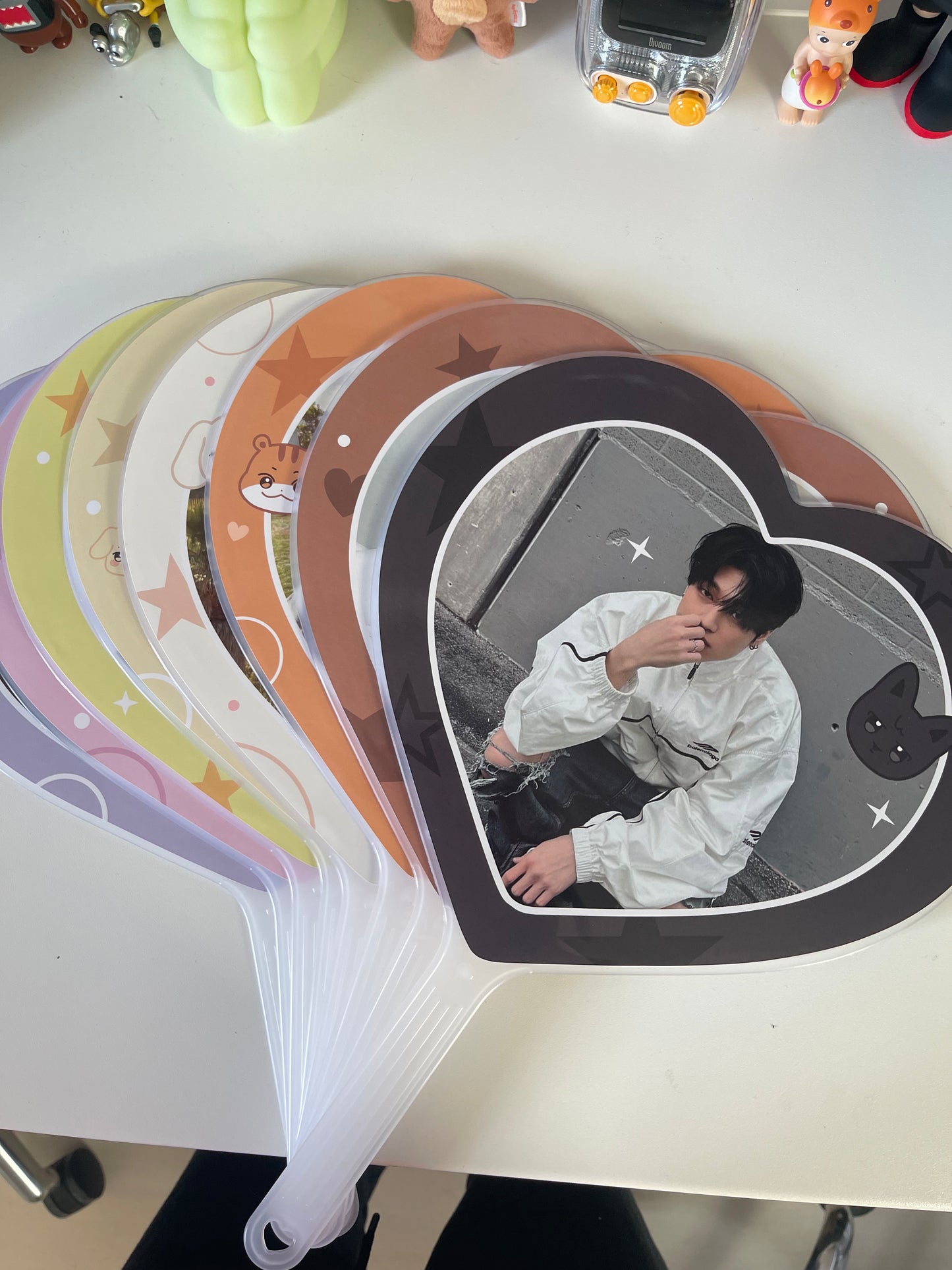 Ateez concert pickets v2.