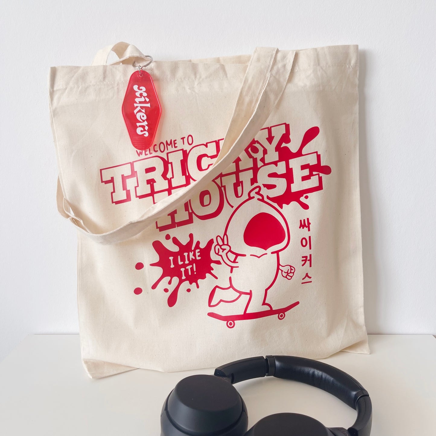 Xikers "tricky house" tote bag