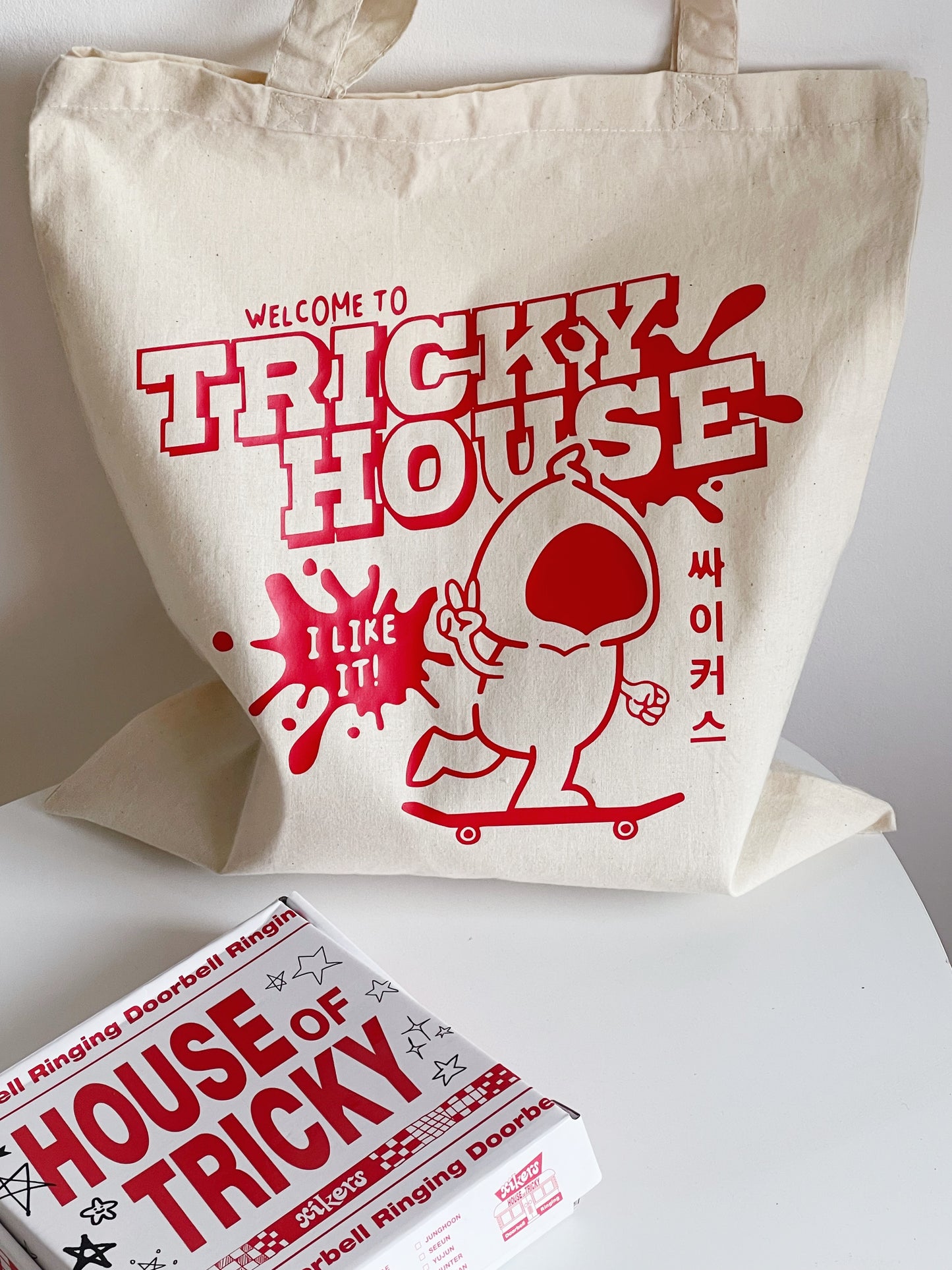 Xikers "tricky house" tote bag