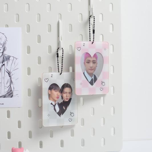 Checkered acrylic double sided photocard holder