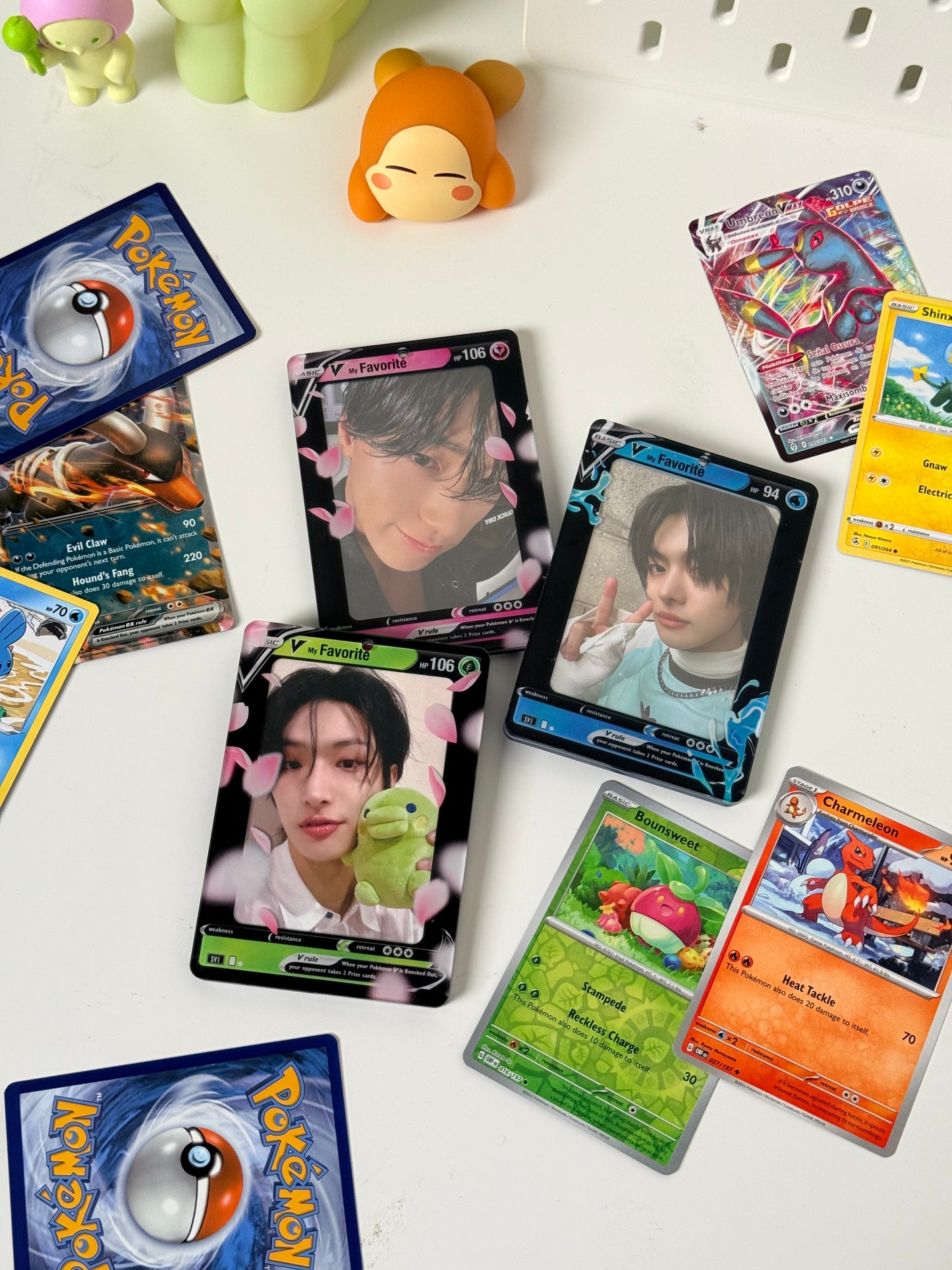 Trading card v2. acrylic photocard holder