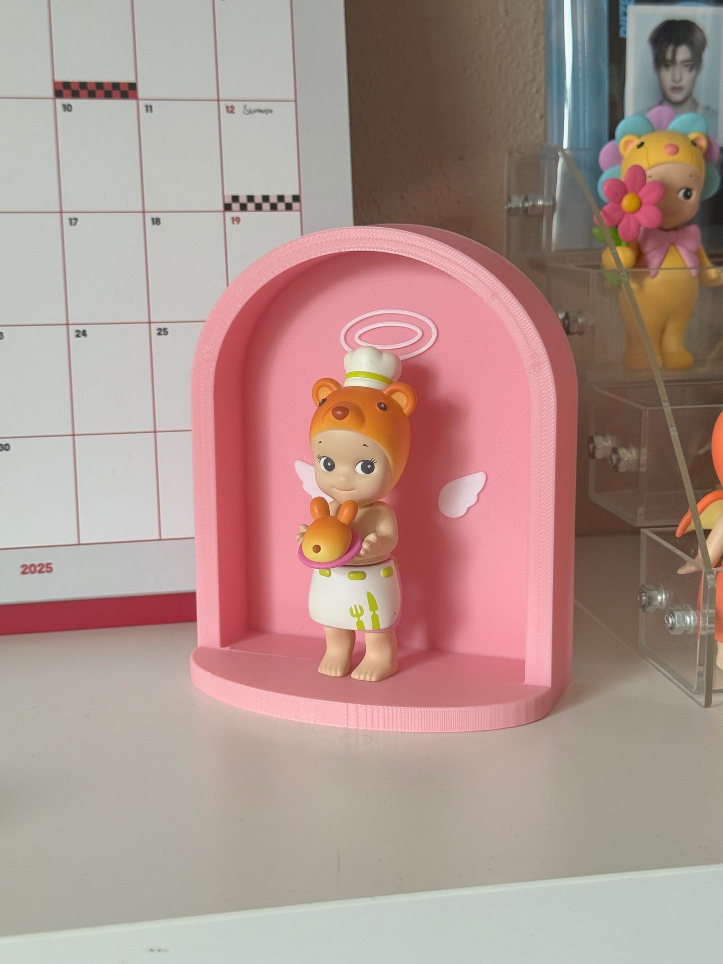 [ Secret shop! ] Small trinket shelf