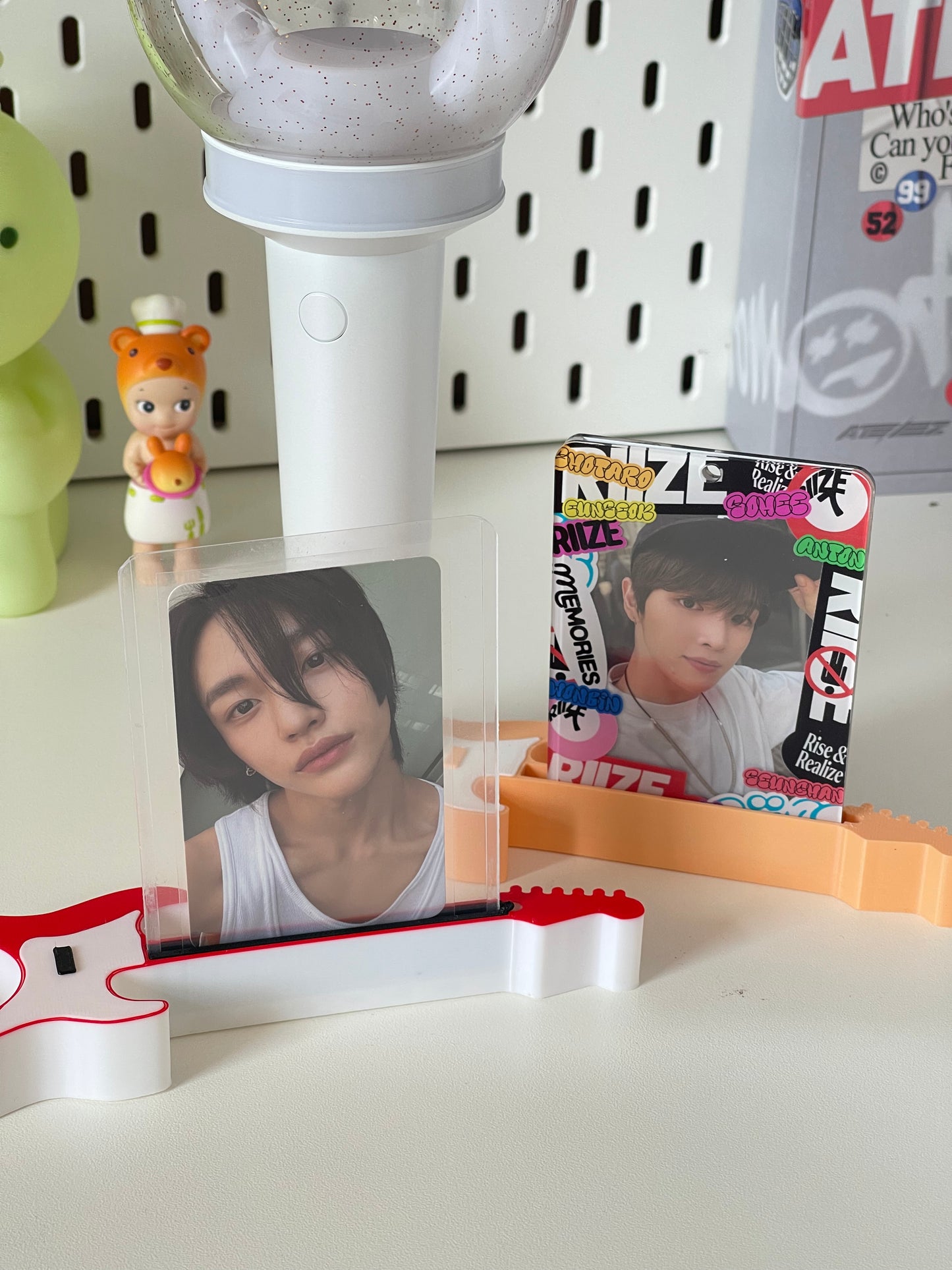 Riize lightstick holder