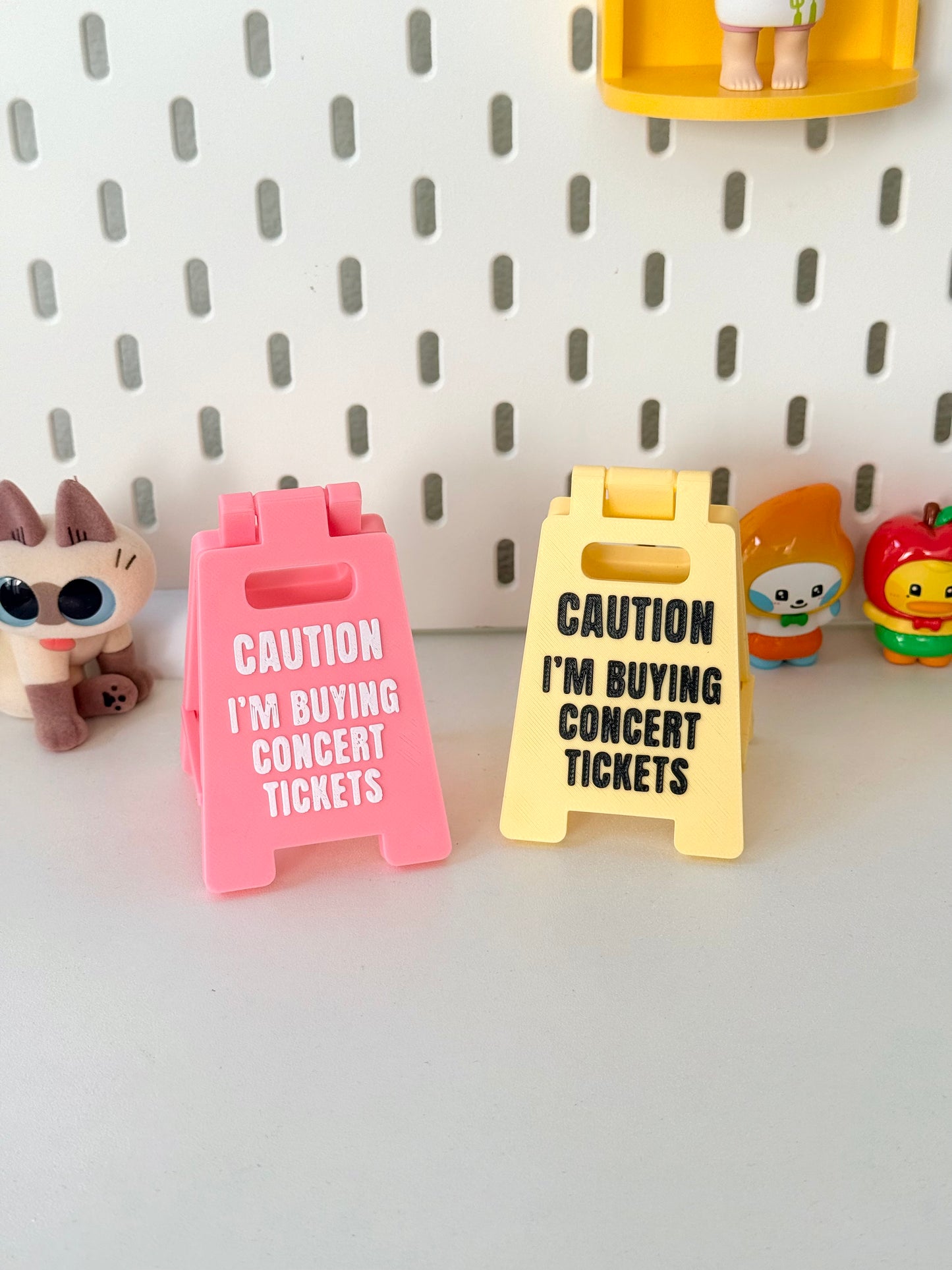 Caution desk sign!