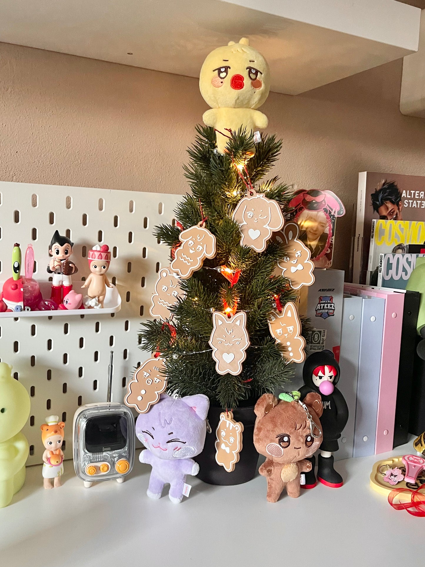 Ani gingerbread keychains / Christmas ornaments!
