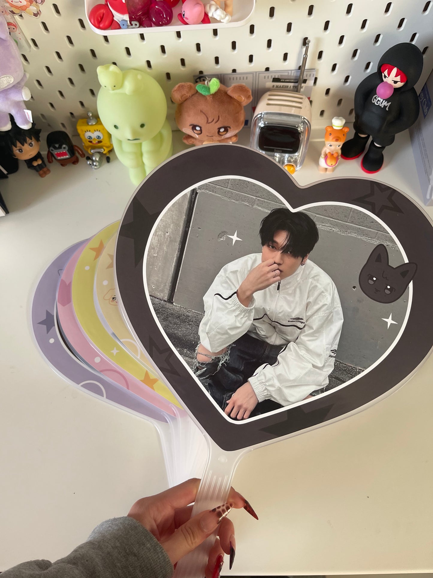 Ateez concert pickets v2.